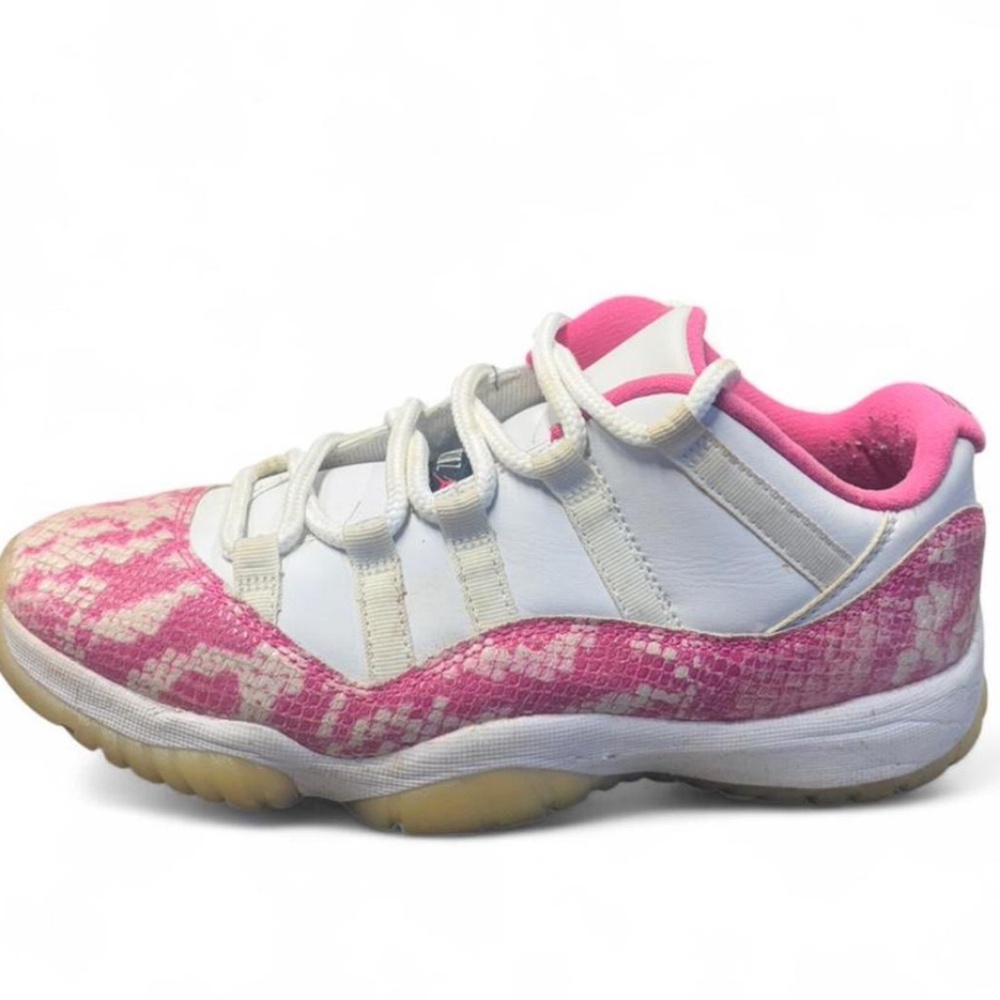 Women's size 8.5 Air Jordan 11 Retro Low sneakers “Pink Snakeskin"